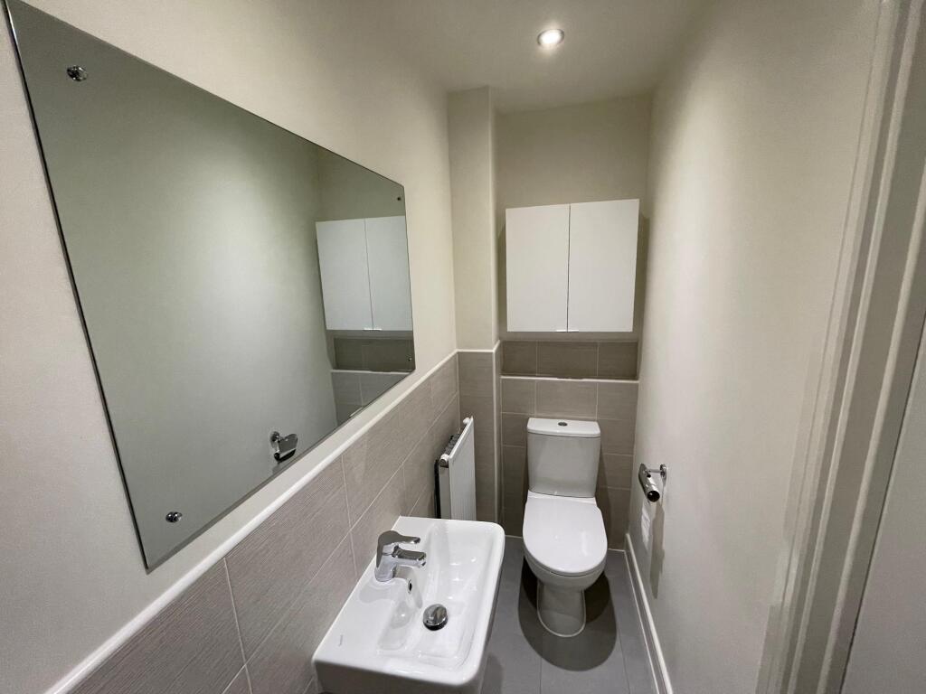 En-suite Bathroom