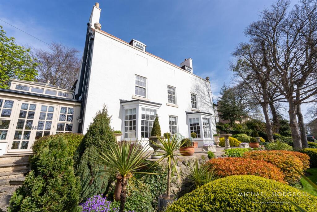 59 Front Street Whitburn-71.jpg