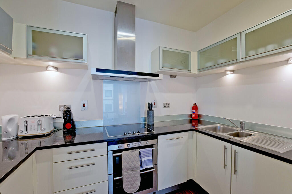 Discovery 114-407...