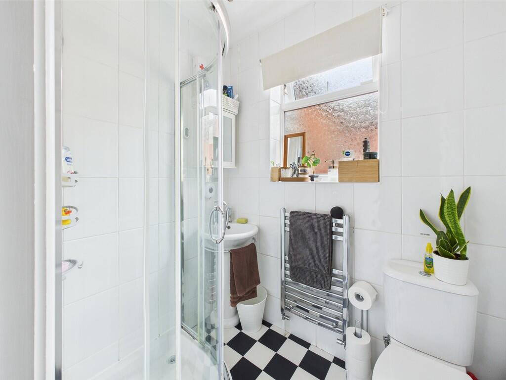 CAM04578G0-PR0011...