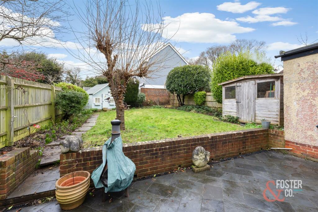 Hove Park Road, 37-021.jpg