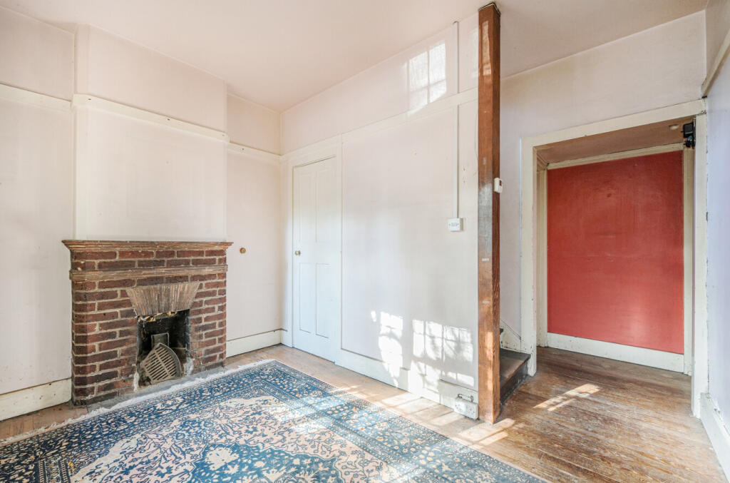 1370775-9-68fb631...