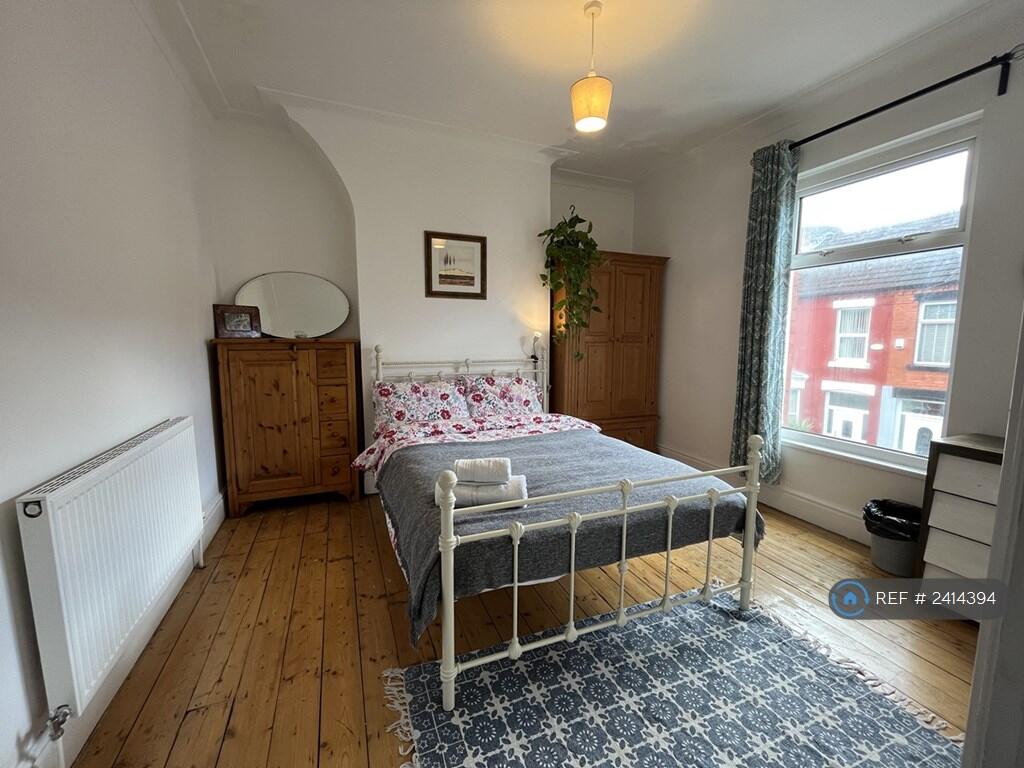 Bedroom 2 Upstairs 