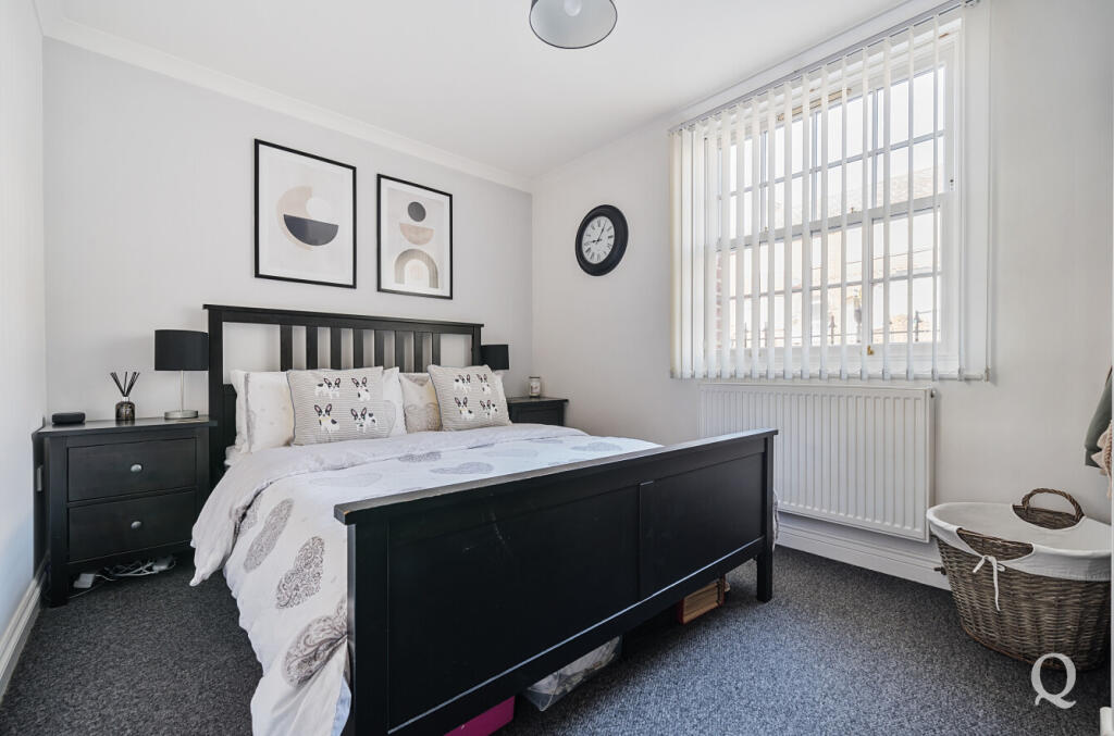 b93542cc-998d-42c...