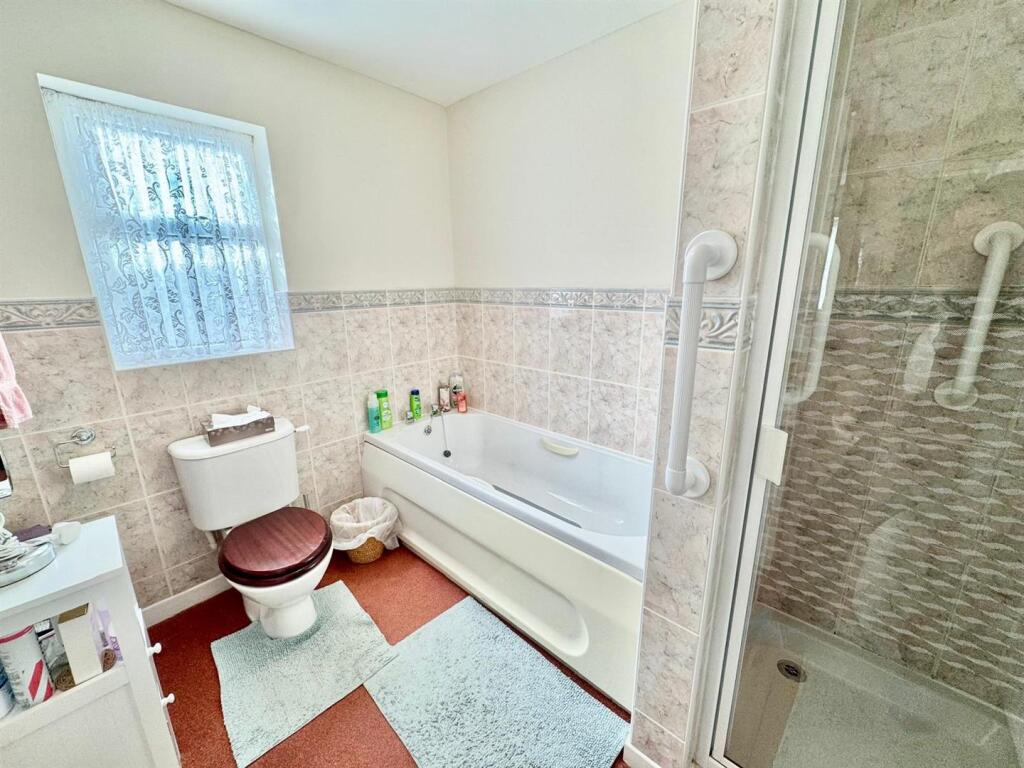 PHOTO-2025-02-20-20-44-29 (4).jpg