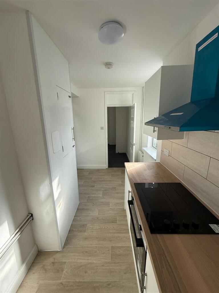 WhatsApp Image 2025-09-04 at 09.44.22-2.jpeg