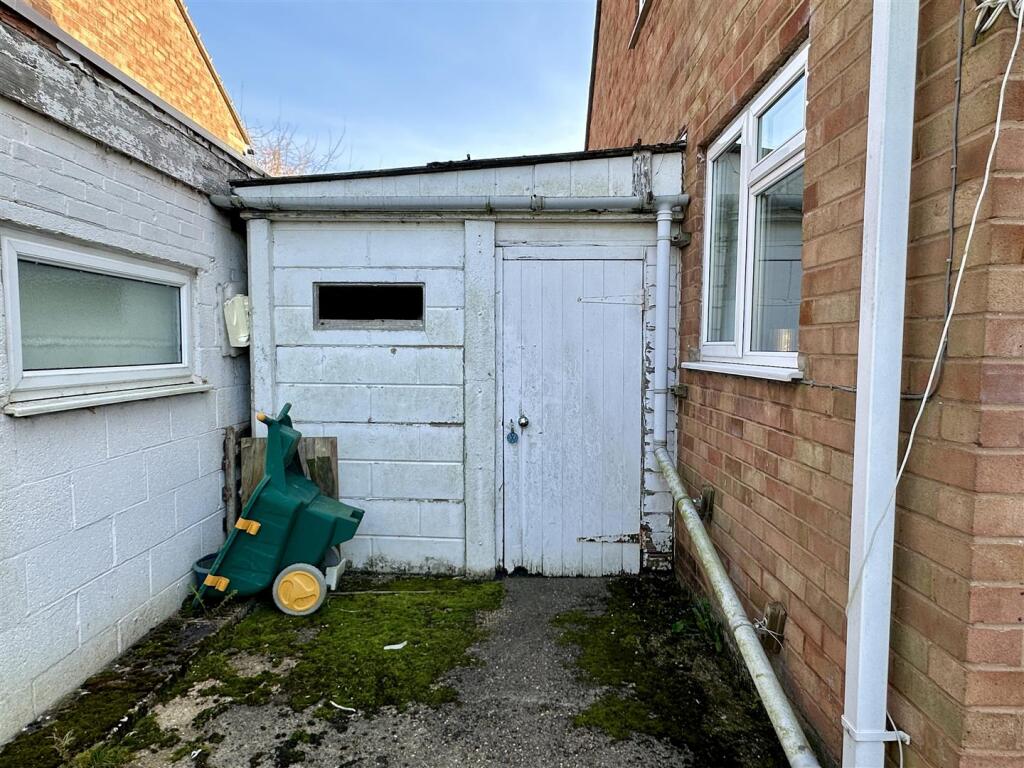 garage