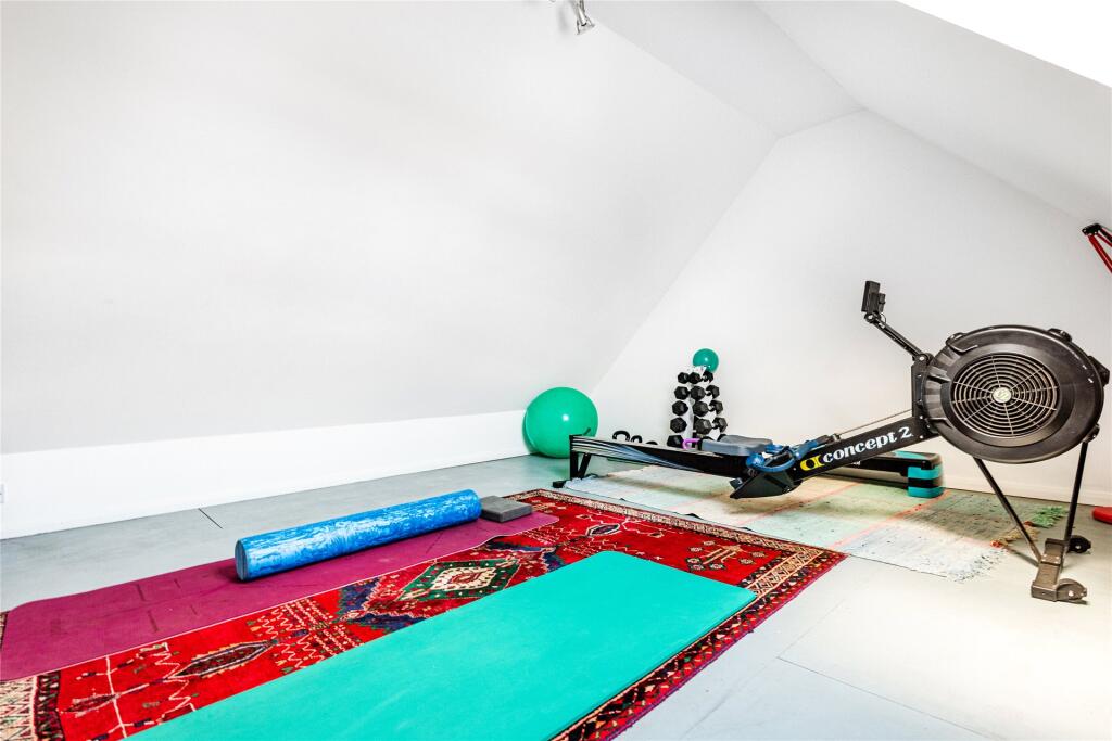 Garage 1st Floor