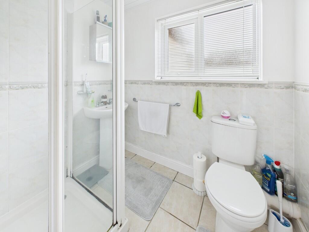 CAM03974G0-PR0208...