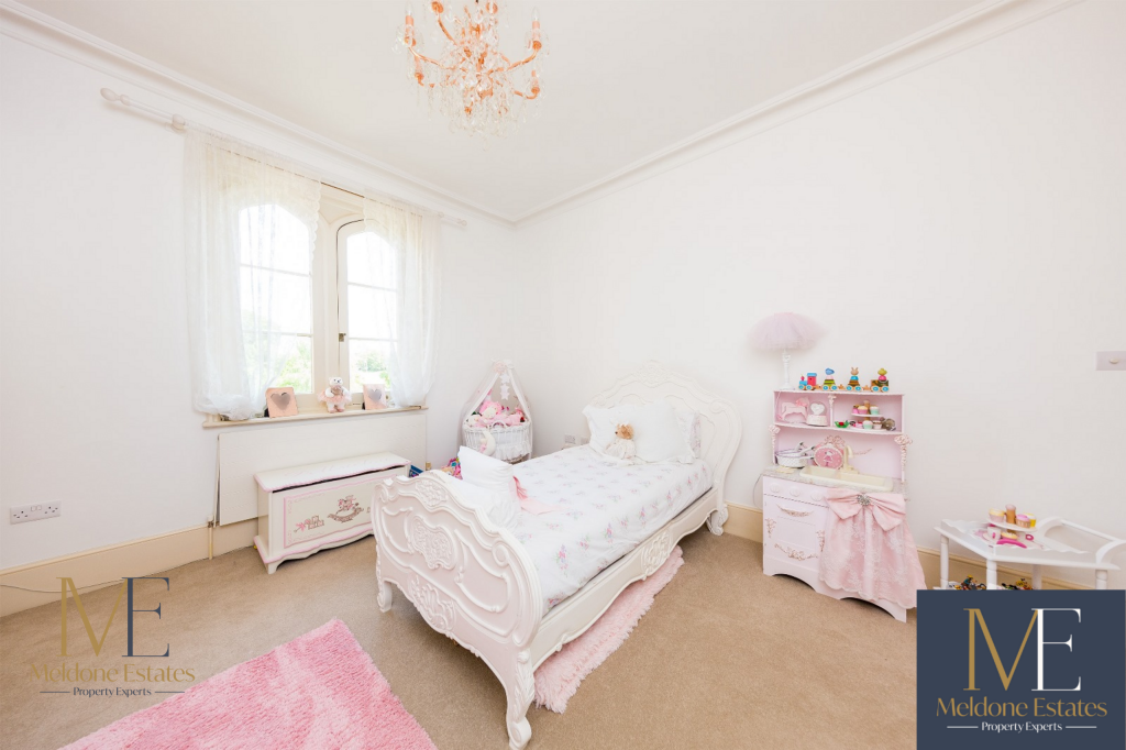 Bedroom_2-1