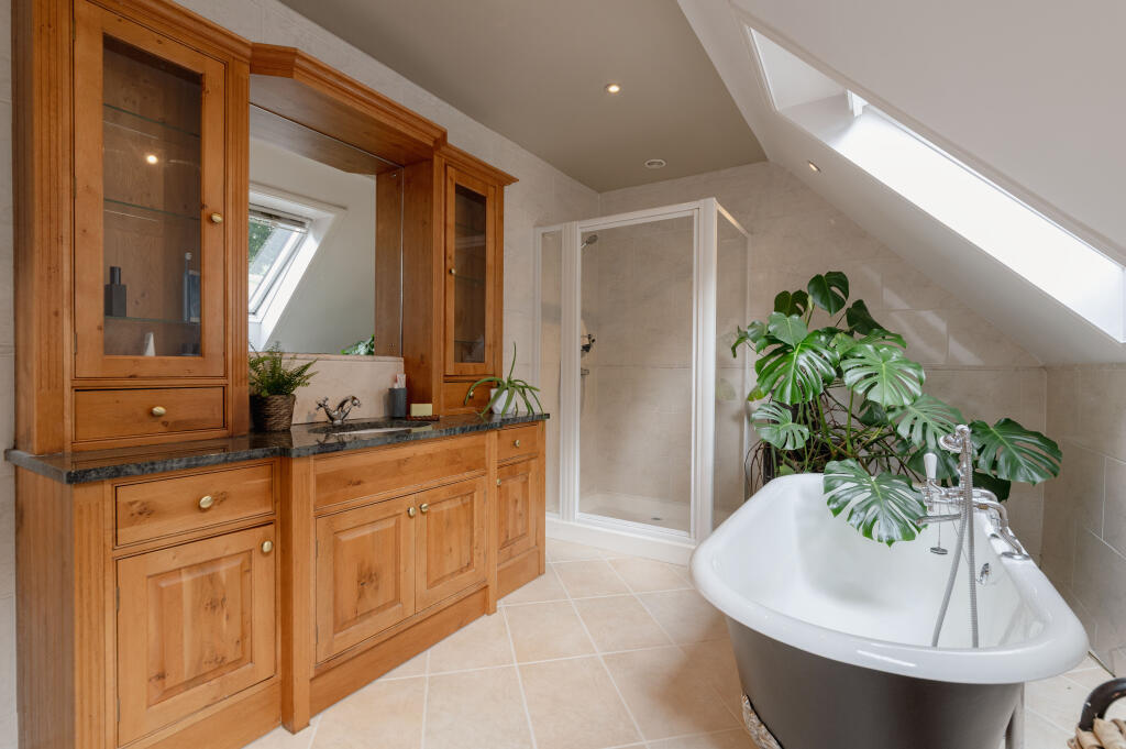 Bathroom 2