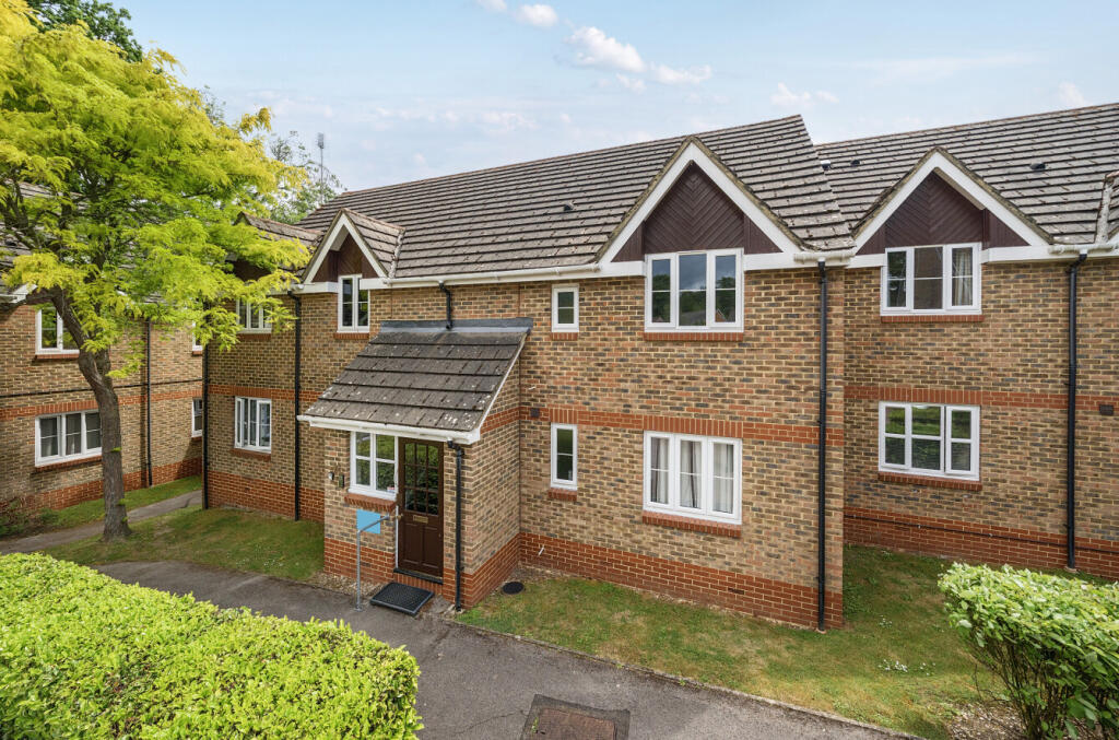 1298644-1-6838389...