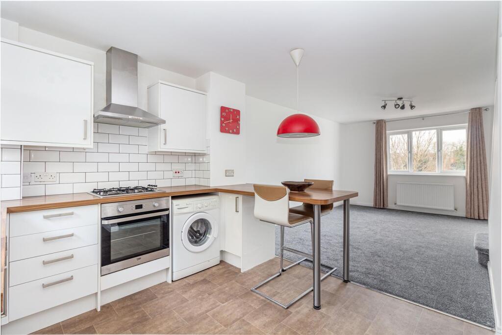 Kitchen-5 12.jpg
