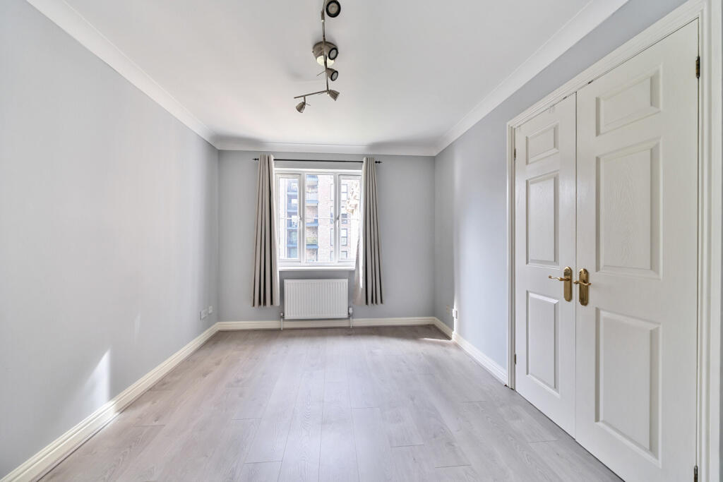 1332594-14-688b99...