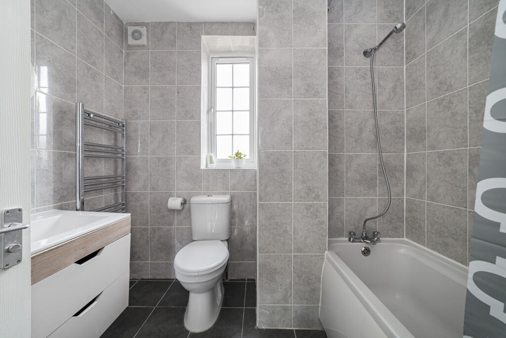 FF - Bathroom