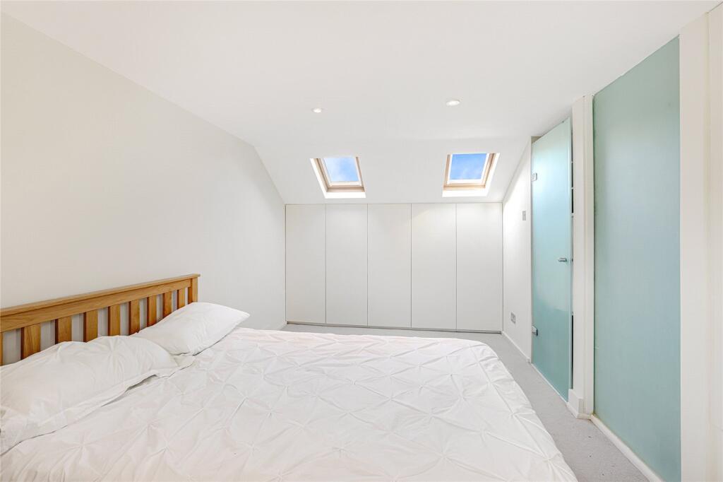 Principal Bedroom