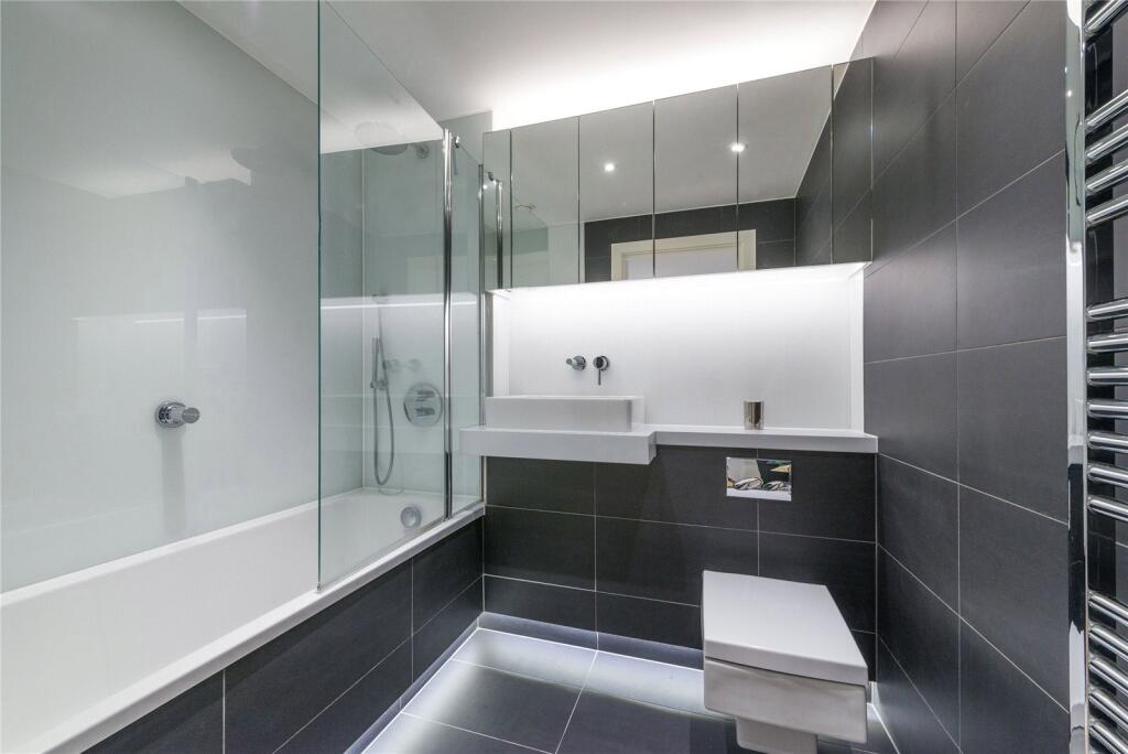 Bathroom1