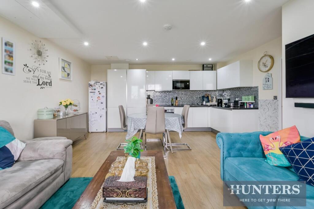 BISHOPSGATE HOUSE, 21.jpg