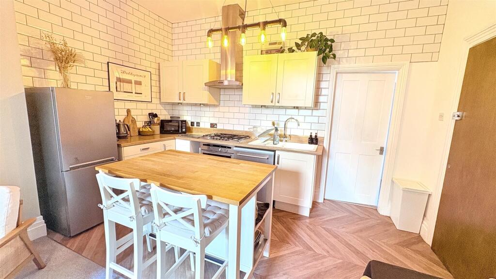 Open Plan Living/Kitchen