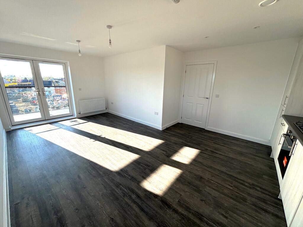 Ouessant Close, Whitehouse , MK8