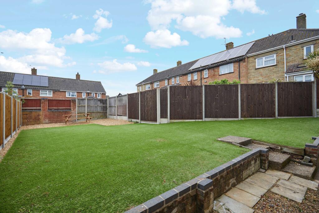 2 Barnesdale Road 33