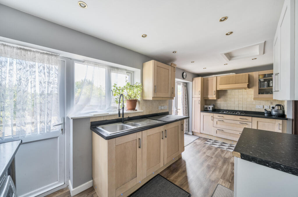 1343942968ae030500a19