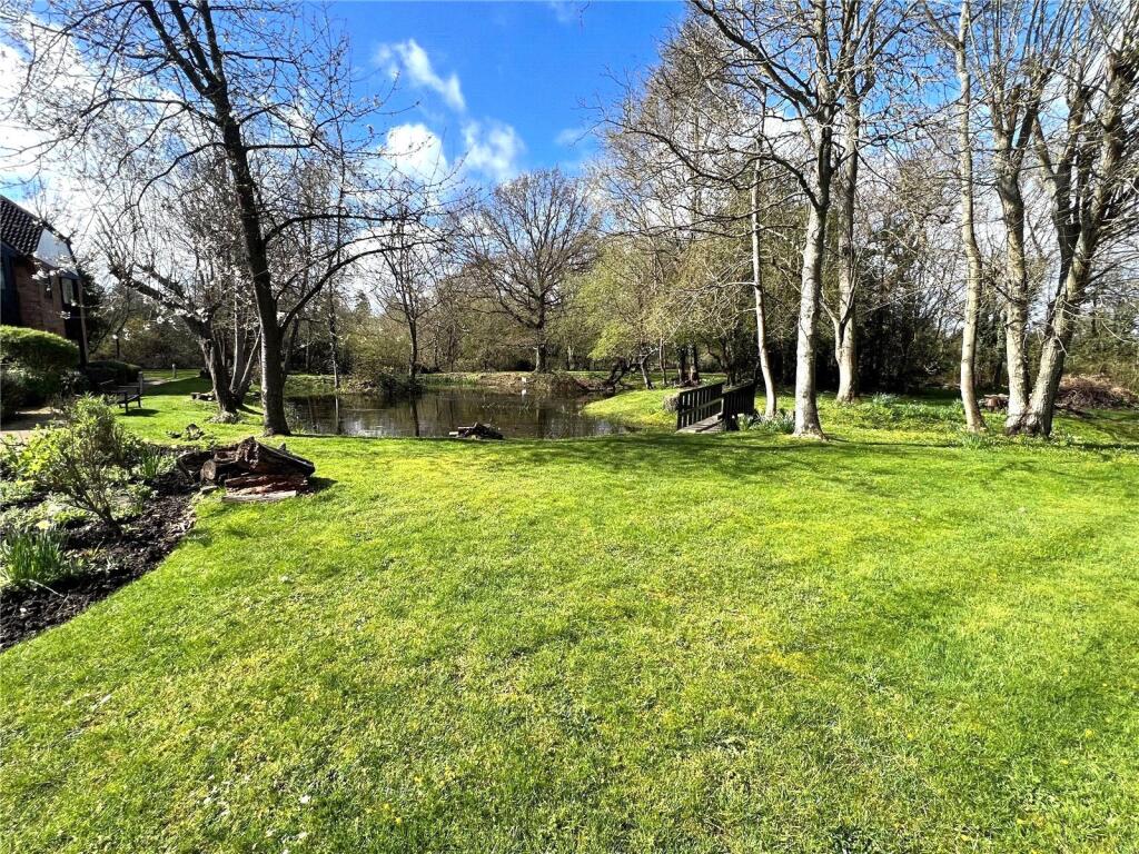 Communal Grounds
