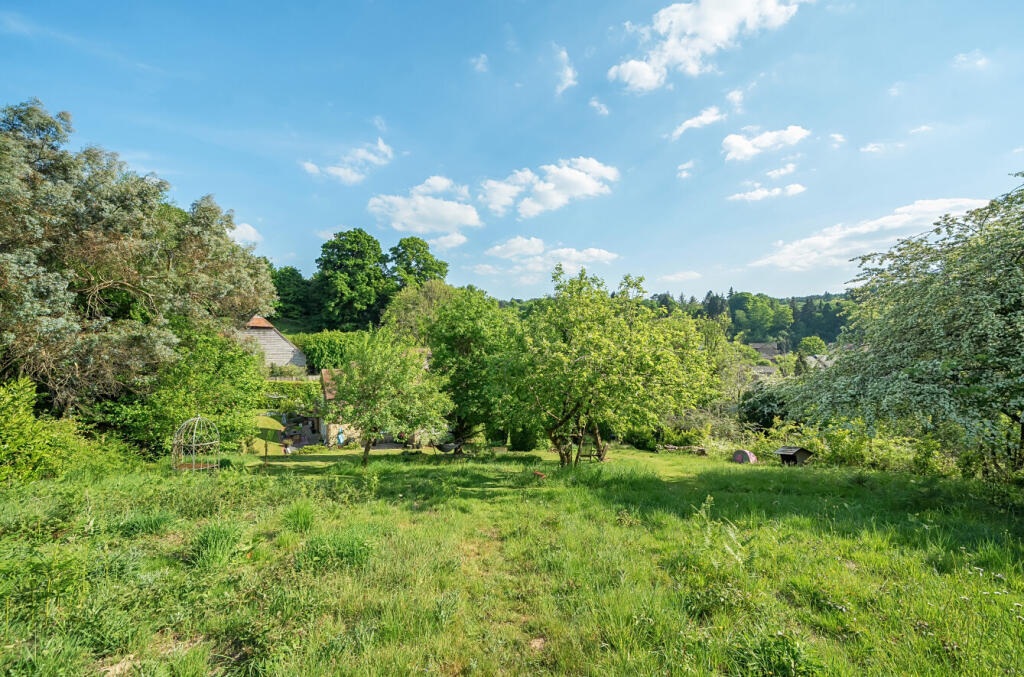 1289992-7-6824c5a...