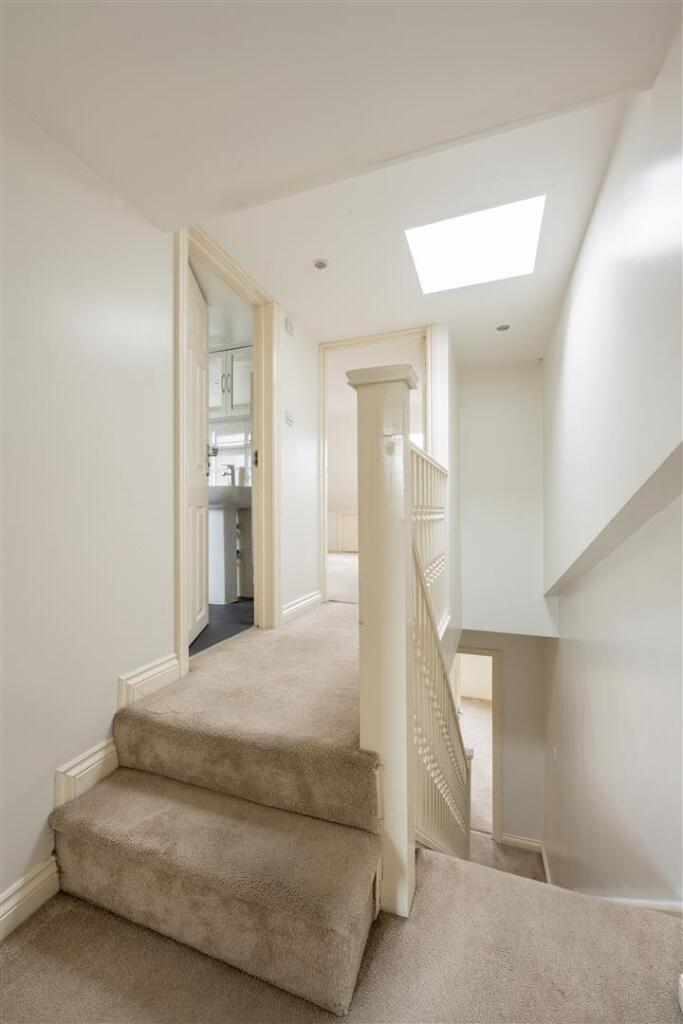 Lyndhurst Road, E4