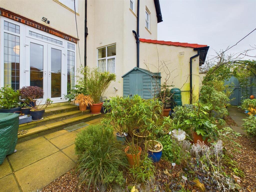 Garden: