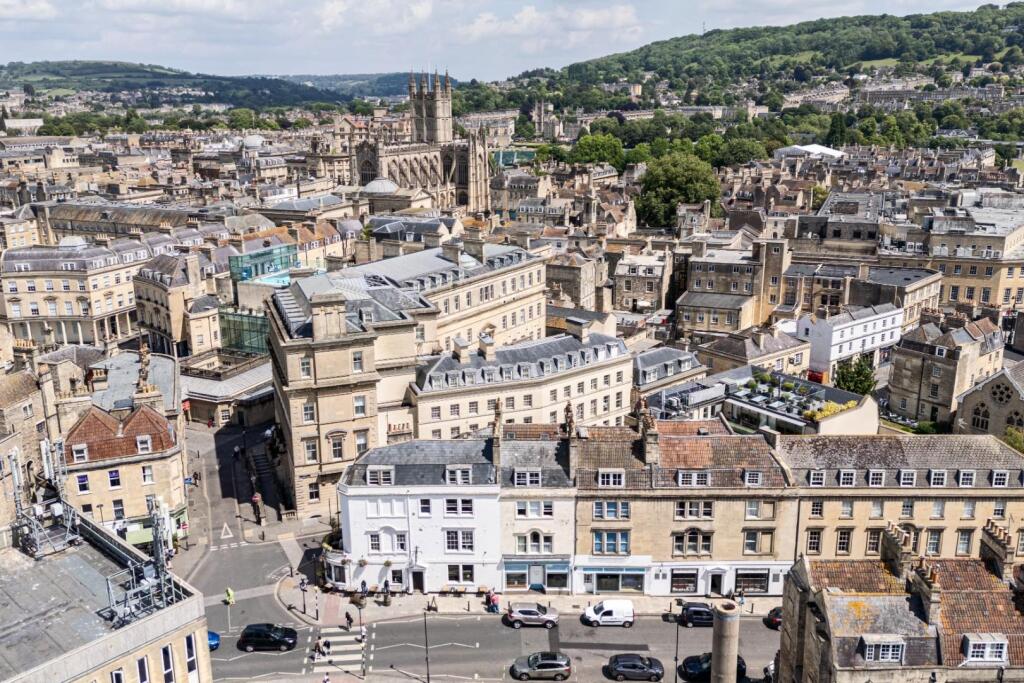 Flat 3, 9 Lower Borough Walls, Bath BA1 1QR-1.jpg