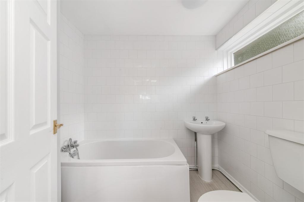 HOUSE BATHROOM