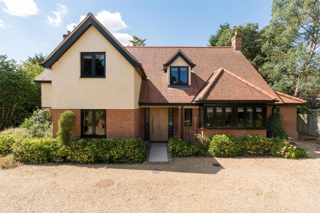 LarchHouse-009.jpg
