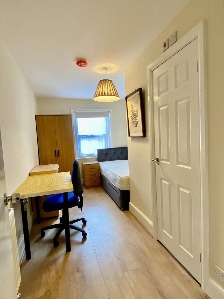 ROOM A 1