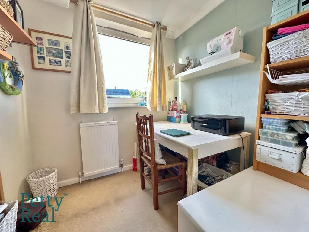 Kelswick Drive 5.jpeg