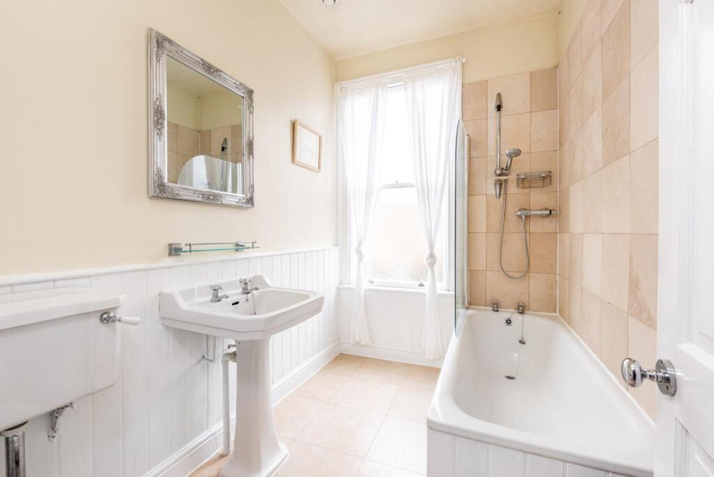 FFF, 1, Brunswick Street Bath, Somerset, BA1 6PQ-1