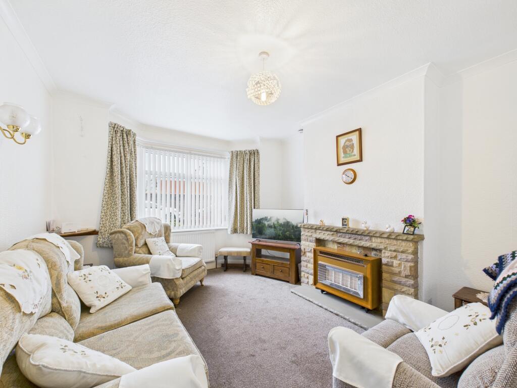 CAM05672G0-PR0094-STILL001