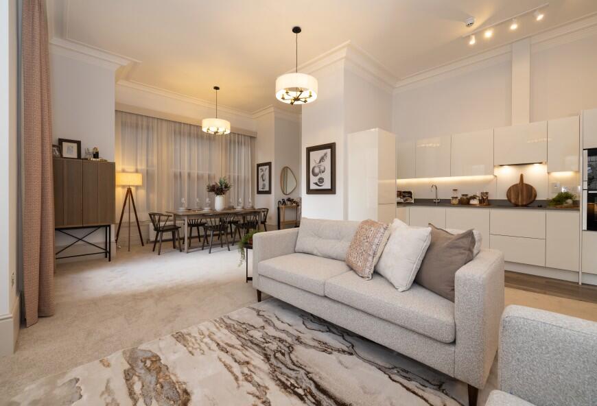 Battenhall Avenue,
Worcester,
WR5 2JD