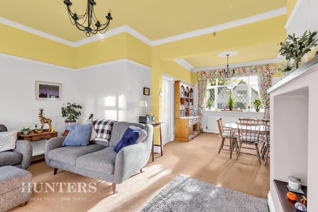 Living Room &amp; Dining Area