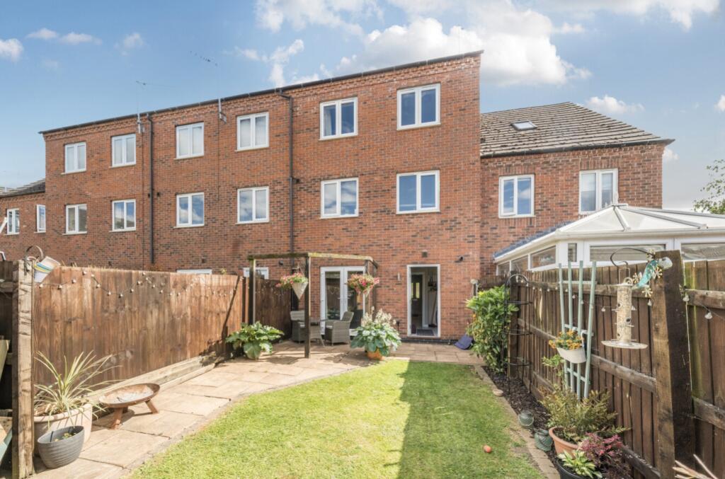 1316589-20-685ad96e387e6-ARW