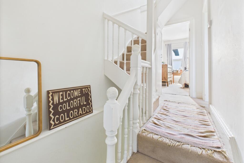 CAM02545G0-PR0440-STILL010