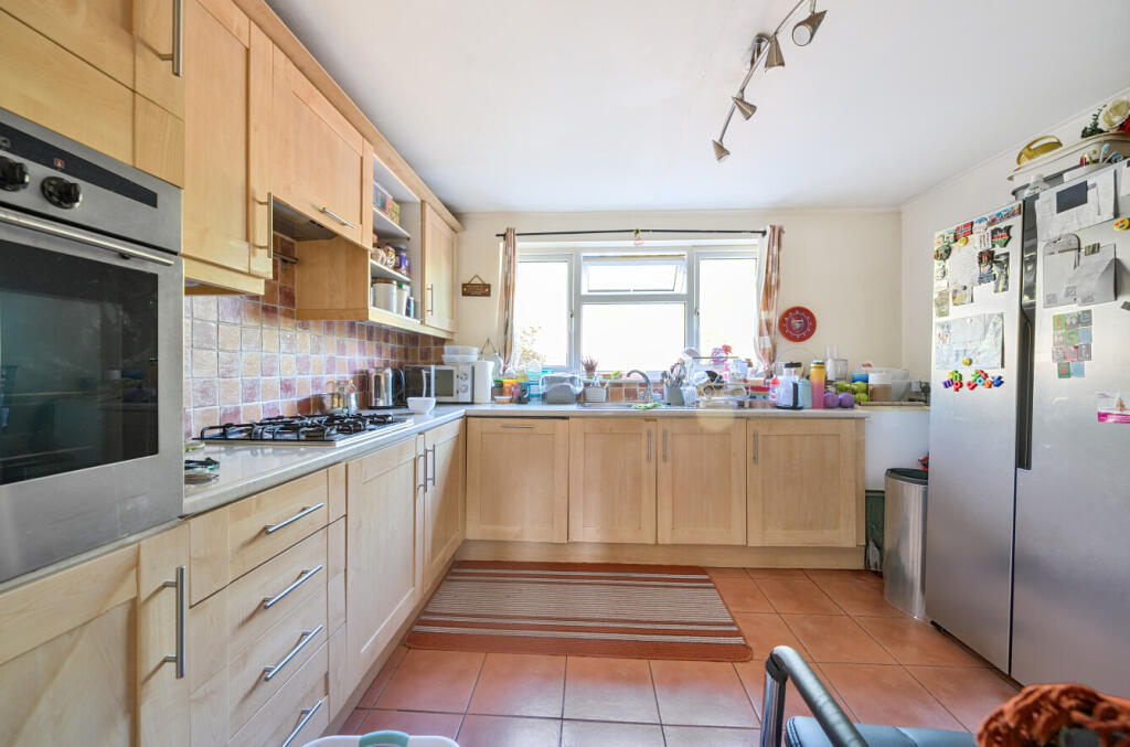 1319398-11-6870d8...