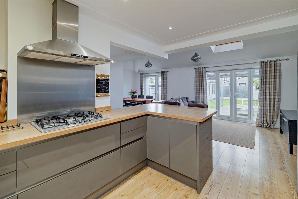 8668375-stills-interior10(1)-800.jpg