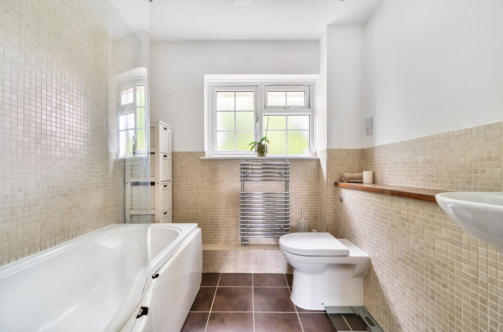 1328230-19-687fc1...