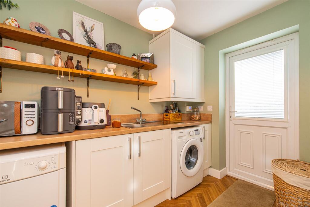 home-102.jpg
