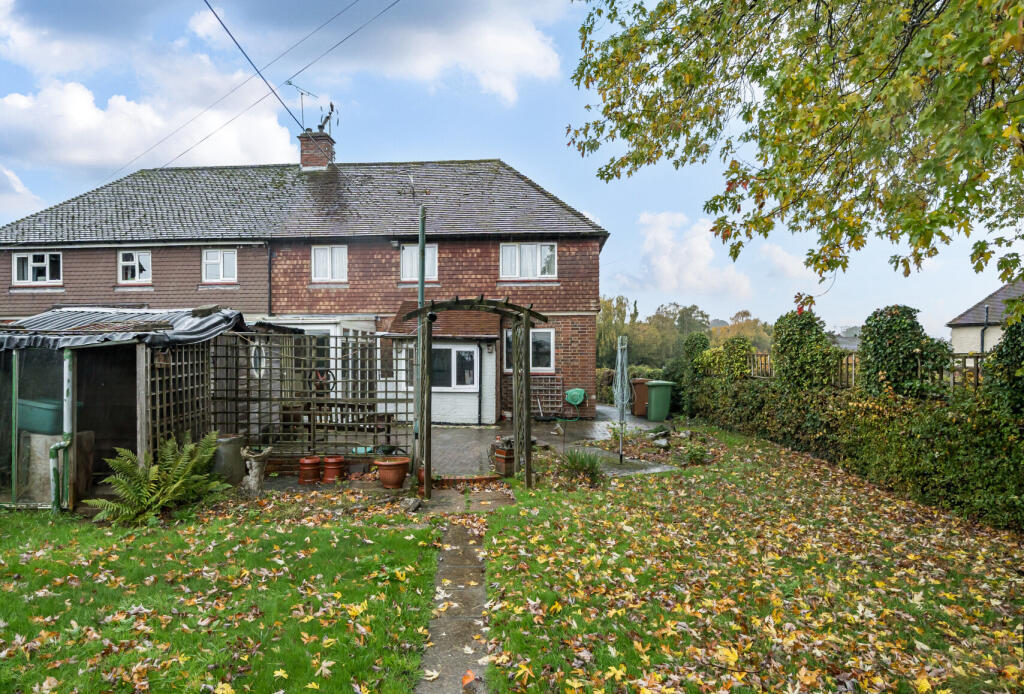 1374046-2-690235d...