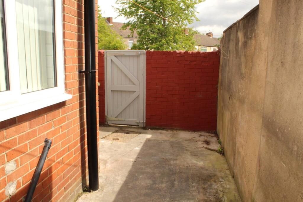 0BDBB5F8-7692-4F67-A