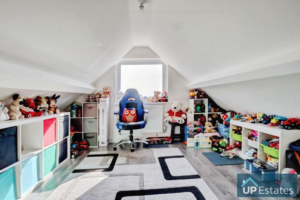 LOFT SPACE