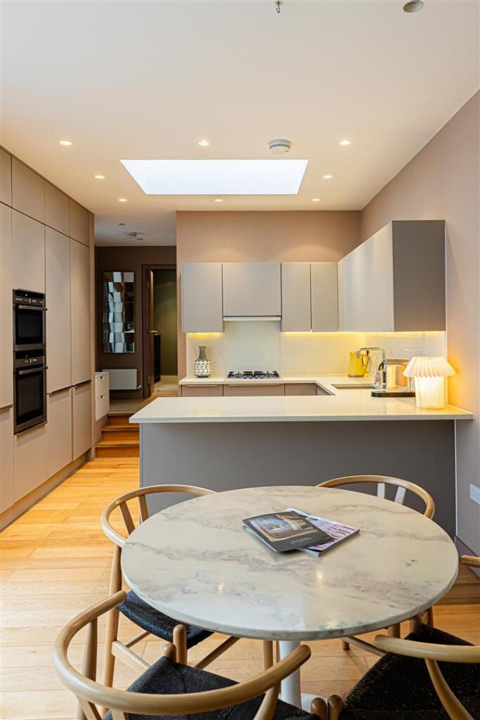 Hillfield Mews (31).jpg