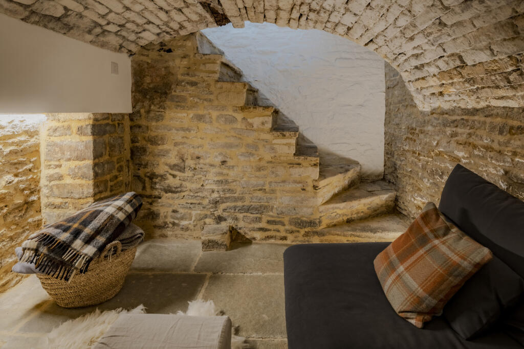 278282 - SS.hr-30.jpg